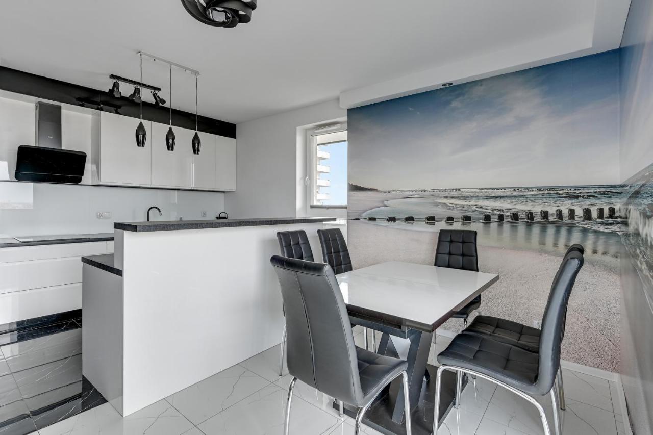 Grand Apartments - Luxury Apartment On The 11Th Floor With A View Of The Old Town — Photos 3